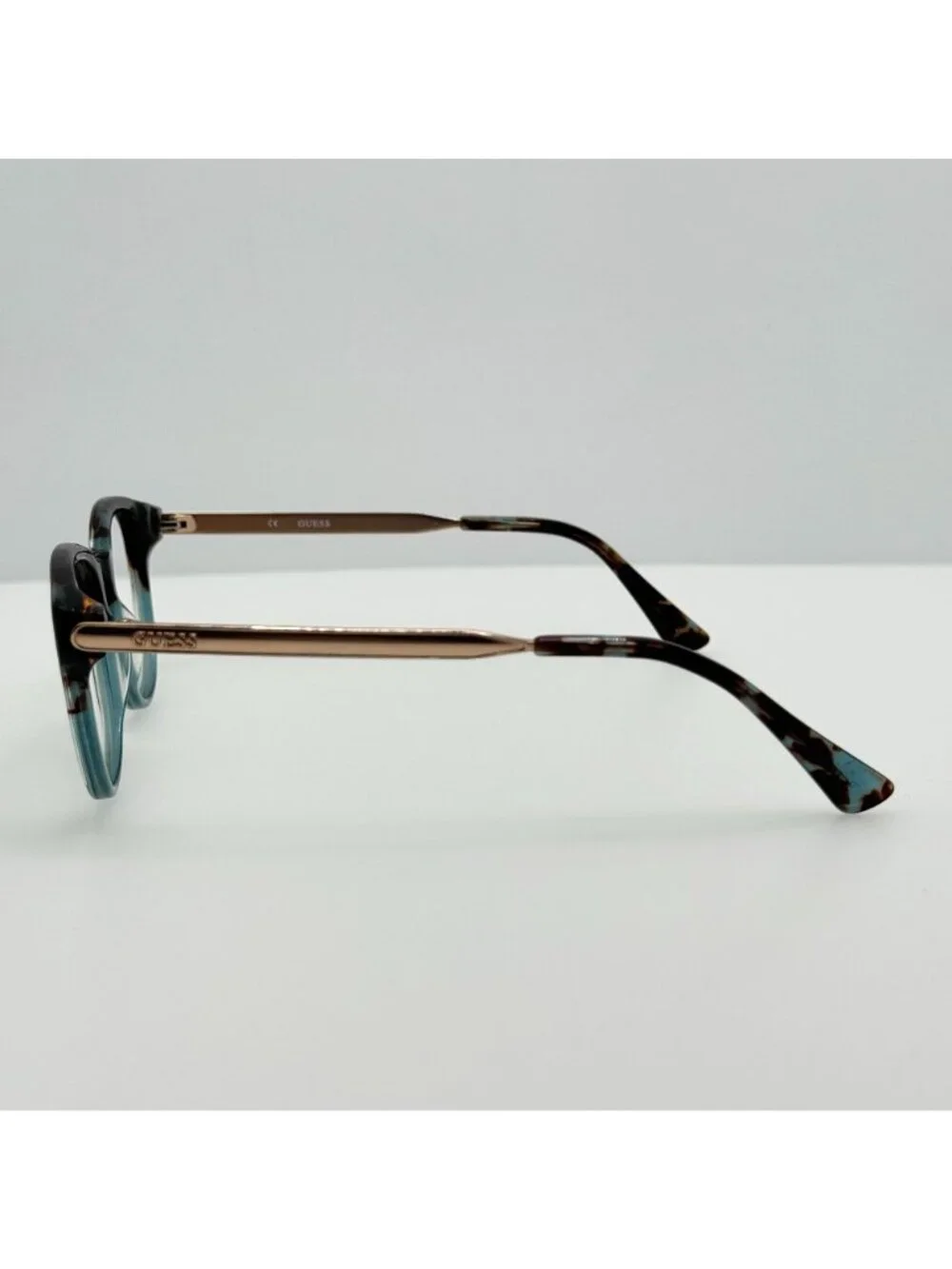 Guess frame xx